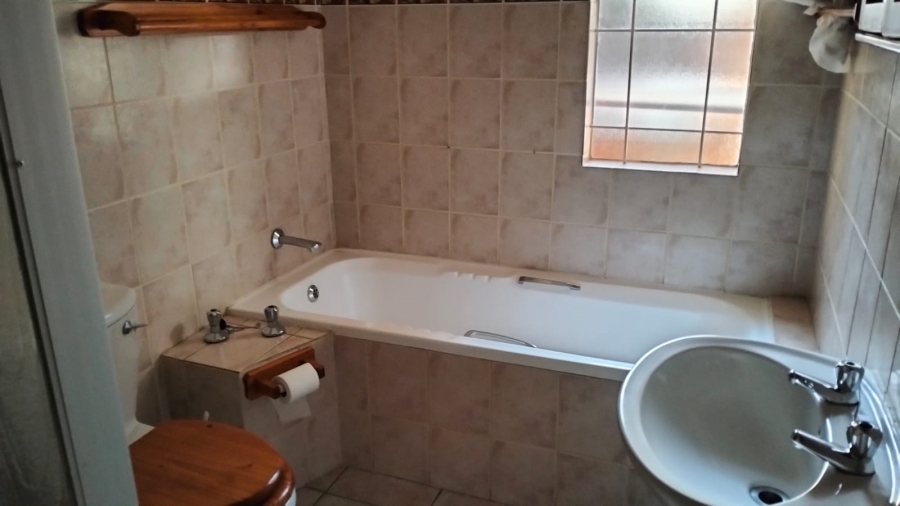 To Let 2 Bedroom Property for Rent in Universitas Free State